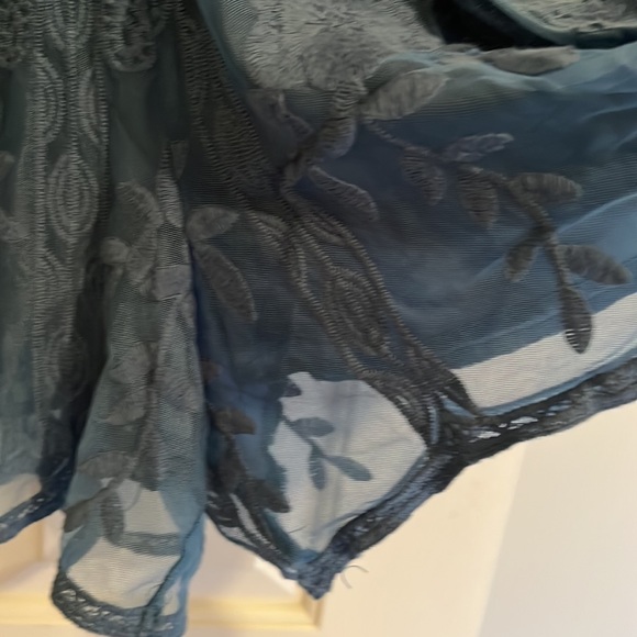 Ladies size small blue romper. Immaculate condition, only worn 3 times. - Picture 3 of 4